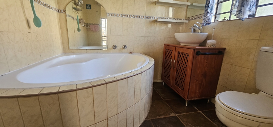 To Let 3 Bedroom Property for Rent in Cashan North West